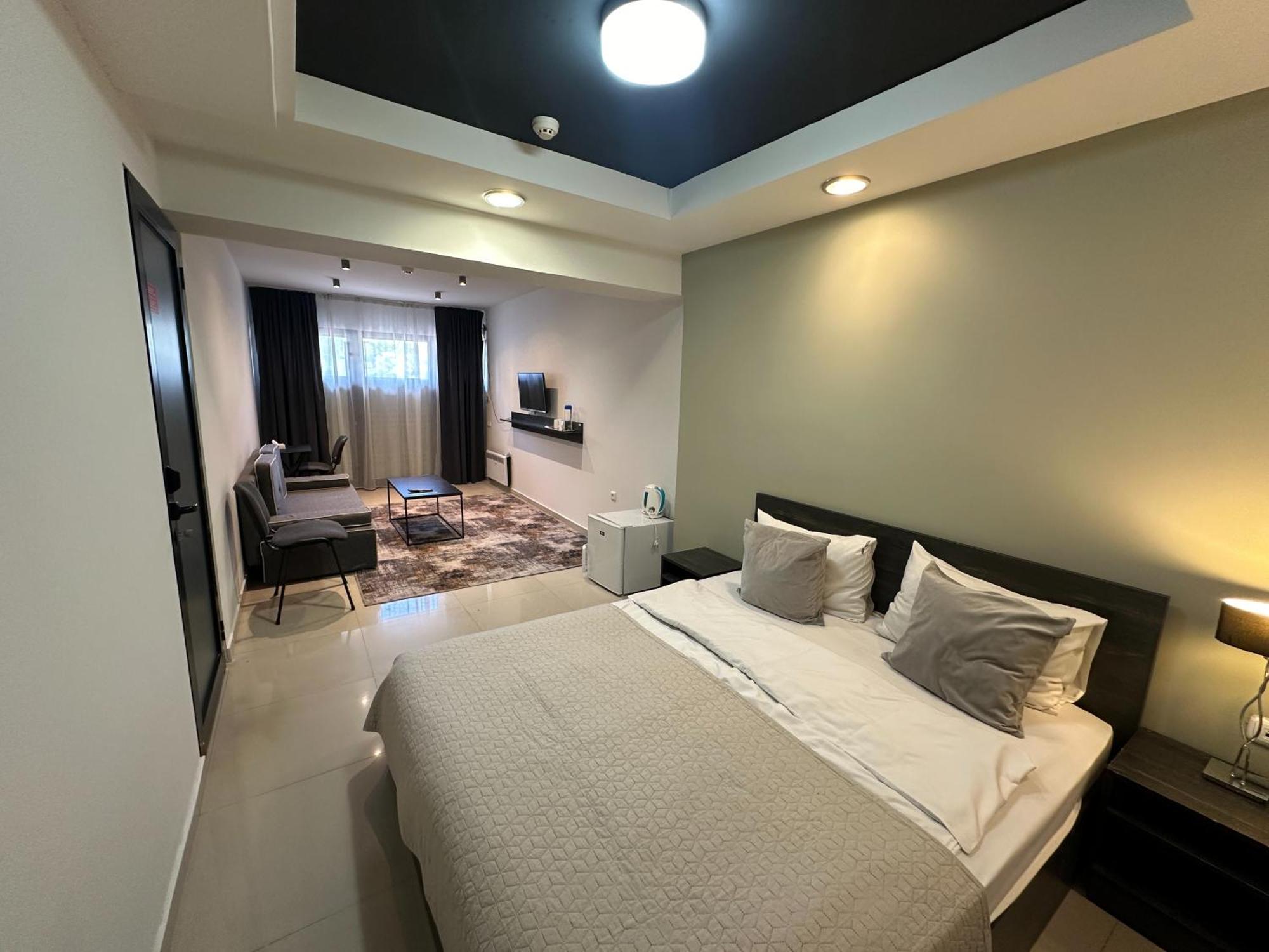 Rest Apartments By Nava Hotel Jerevan Exteriör bild