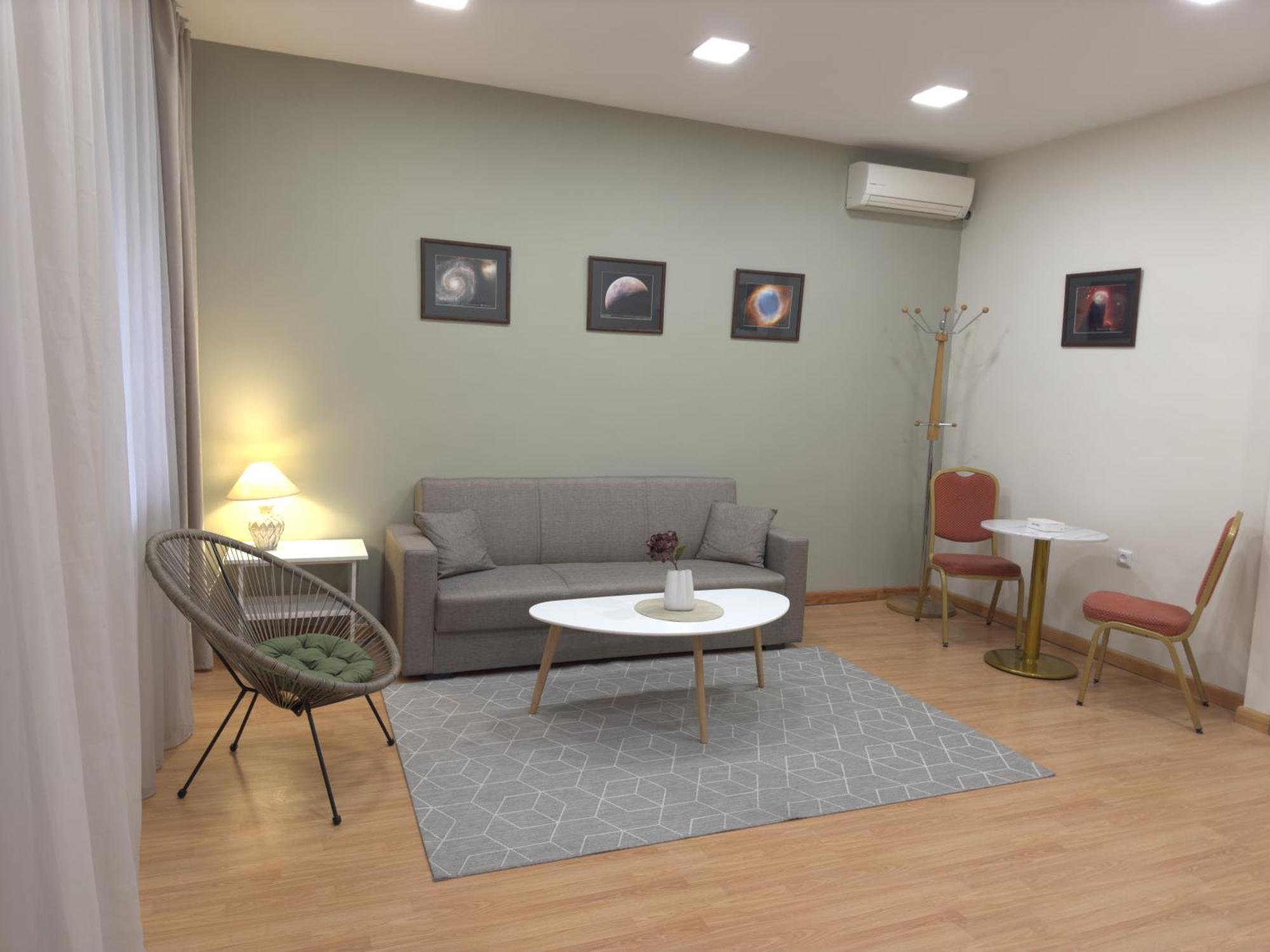 Rest Apartments By Nava Hotel Jerevan Exteriör bild