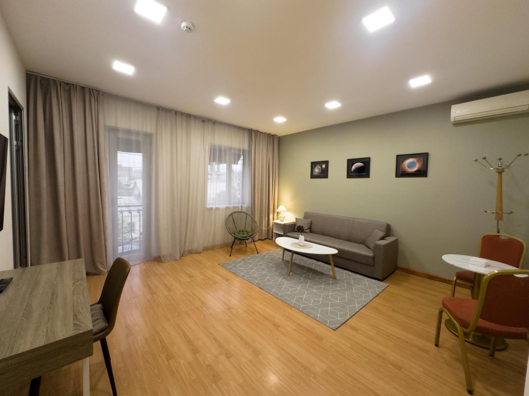 Rest Apartments By Nava Hotel Jerevan Exteriör bild